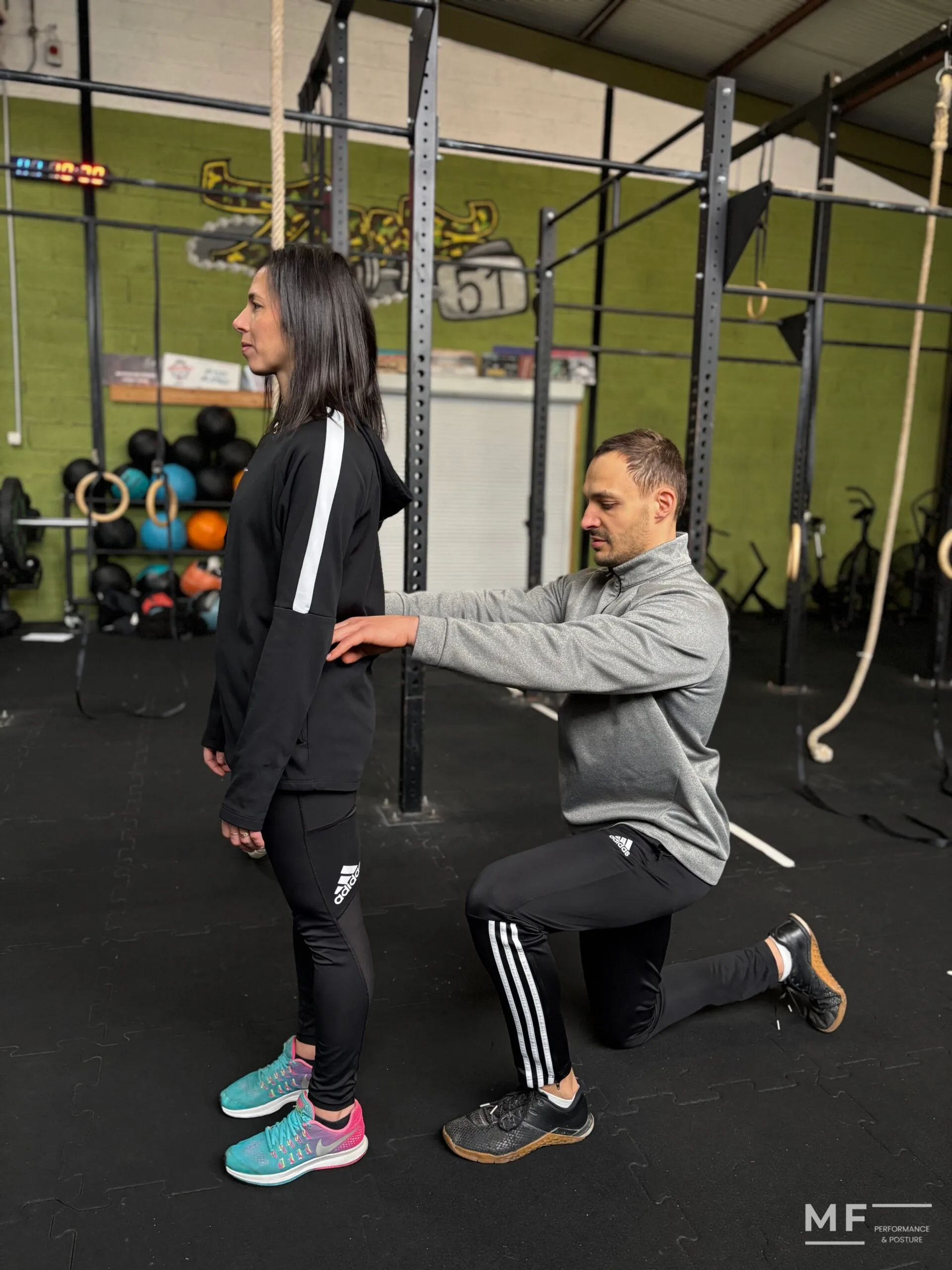 Filigrane Hanches 1 Filigrane Hanches 1